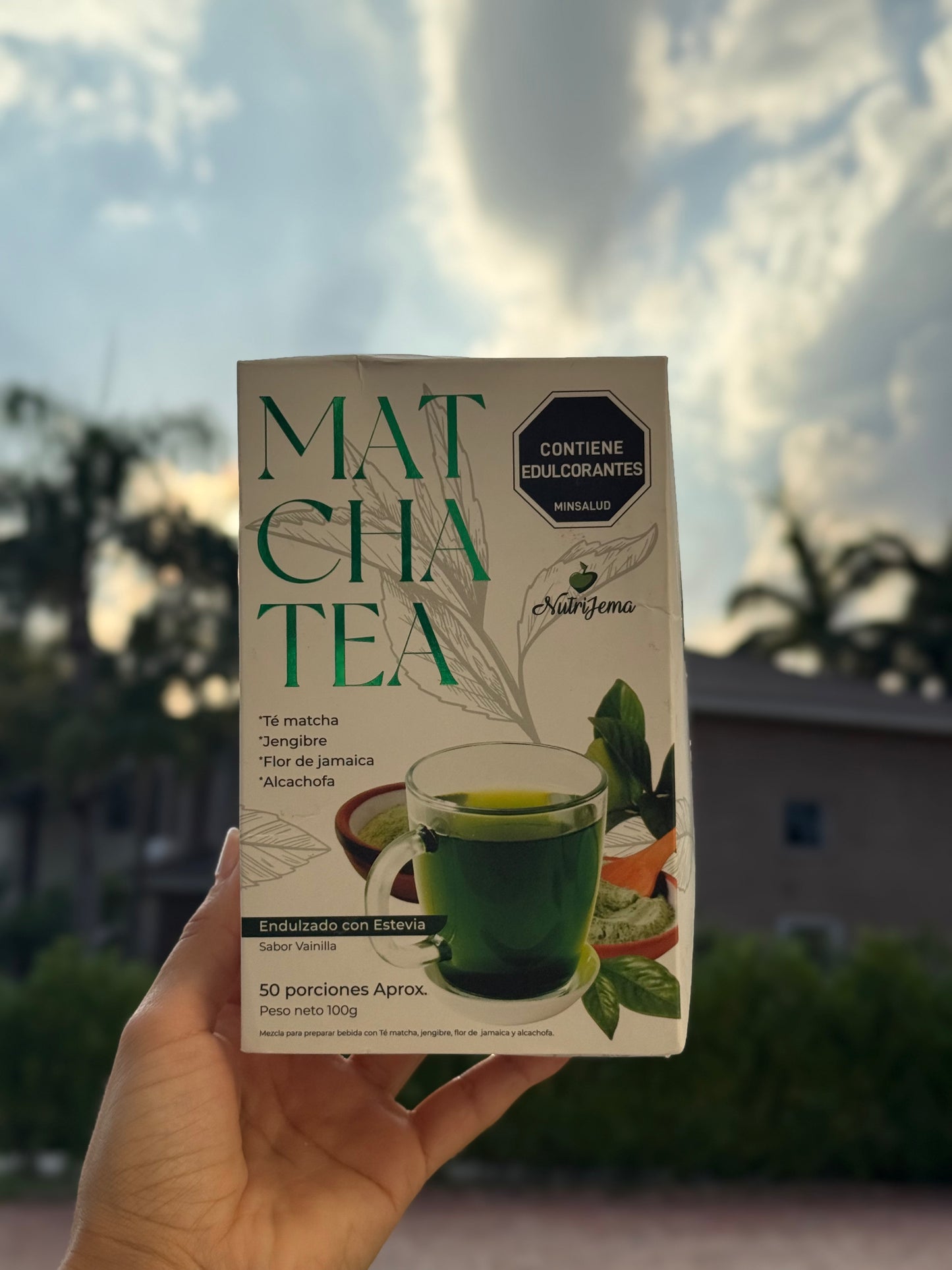 Premium Matcha Tea with Antioxidants